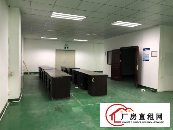 
		布吉南岭工业区新出原房东使用率超大2000平厂房可分租
	