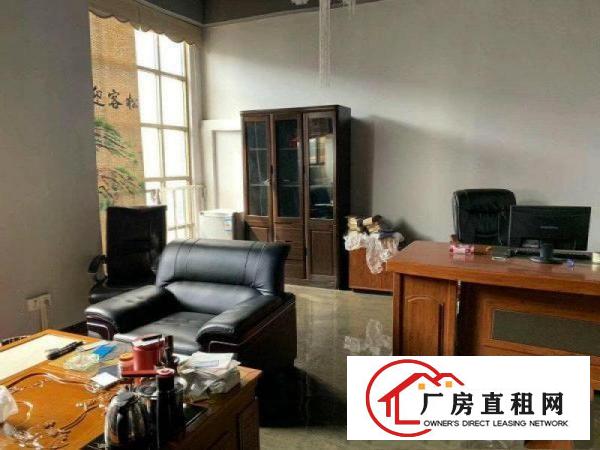 
		布吉丹竹头原房东厂房楼上带装修1500平方急租可分租
	