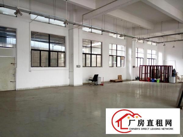 
		布吉南岭工业区2万平方红本厂房仓库出租200起租可办环评
	