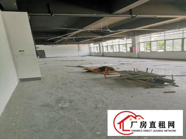 
		布吉百鸽笼14800平方厂房出租大小分租
	