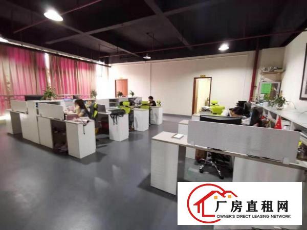 
		布吉丹竹头楼上1680平米办公仓库厂房出租（可分租）
	