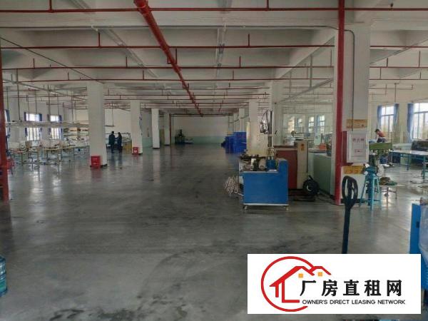 
		坪地北通道标准厂房二楼1620平精装办公室
	
