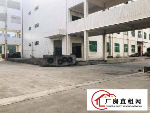 
		坪地坪东工业区厂房430平米才租5600，超便宜
	