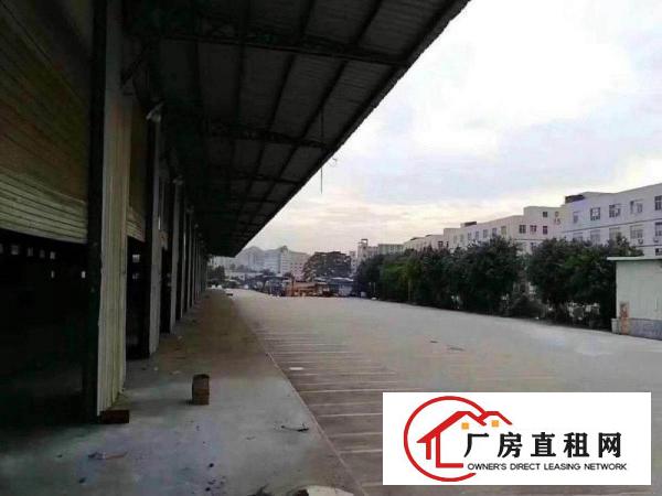 
		坪地一楼925平厂房出租，园区空地大可大小分租
	