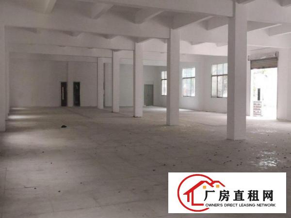 
		坪地坪西新出楼上厂房2000平米大小可分租
	