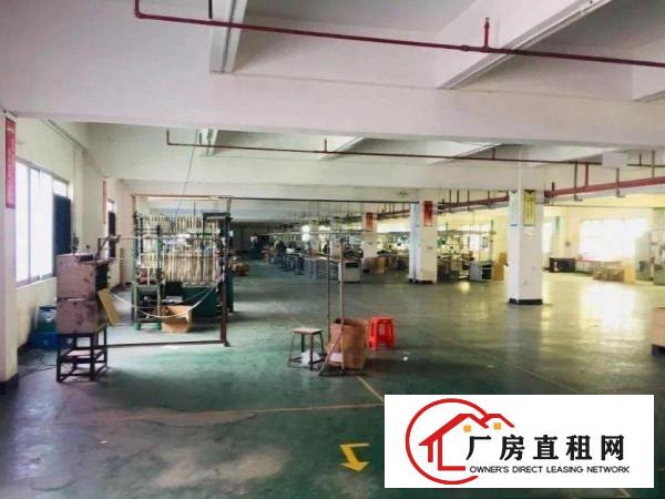 
		出租龙岗区坪地一楼1500平厂房，有行车，有环评可分租
	