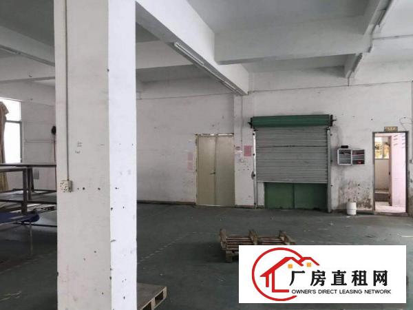
		坪地厂房出租带电梯
	