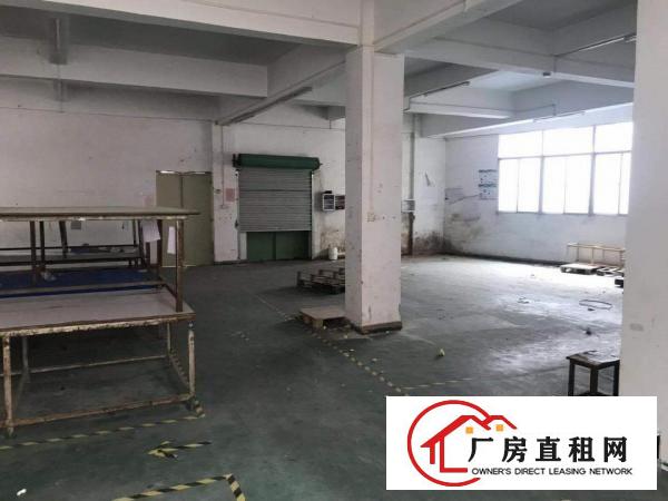 
		坪地厂房出租带电梯
	