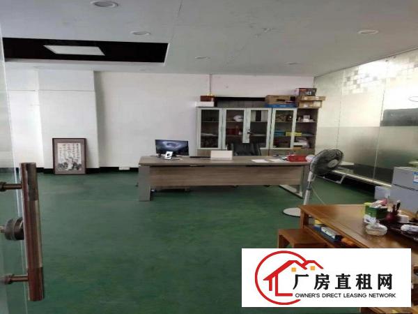 
		龙岗区坪地街道办分租300平方带办公室水电
	
