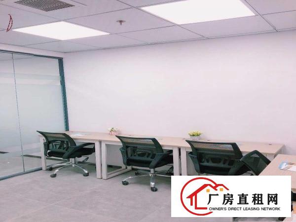 
		出租龙岗坪地写字楼2-20人办公（配红本租赁）880费用全包
	