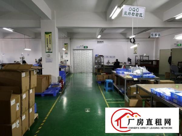 
		出租龙岗区坪地原房东实际面积一层1600平厂房证件齐全形象好
	