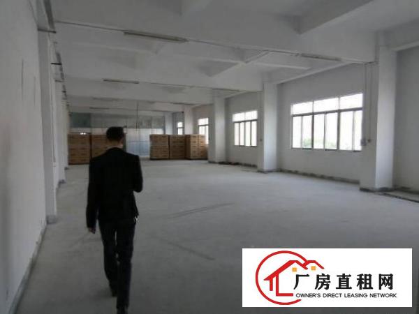 
		出租龙岗区坪地1300平标准三楼带装修厂房
	