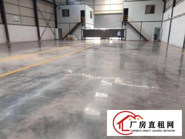 
		出租龙岗区坪地主干道边钢构厂房1500平方出租，形象好，空地
	