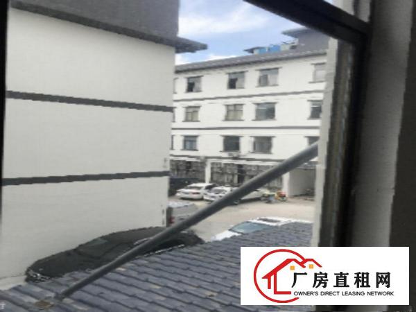 
		坪地坪洲百货旁700平、精装厂房出租
	