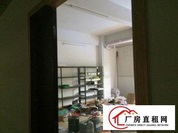 
		龙岗区坪地附近二楼400平招租！
	
