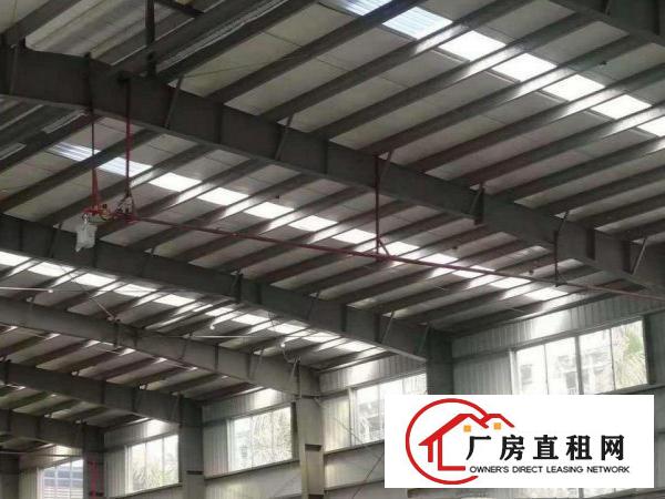 
		坪地附近一楼钢构1050平米便宜出租可分租
	