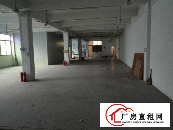 
		坪地一楼厂房生产仓库500平起分租
	