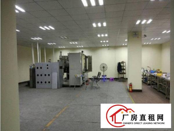 
		出租龙岗区坪地一楼精装厂房800平水电齐全
	