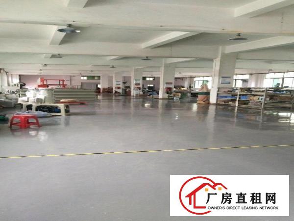 
		龙岗坪地中心湖田路独院厂房4800平米可分租
	