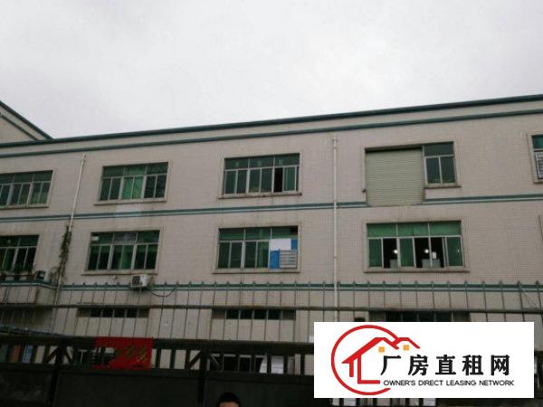 
		出租龙岗区坪地一楼厂房880平方
	