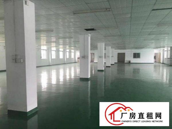 
		龙岗区坪地一楼1100平方带地漆厂房出租，水电齐全
	