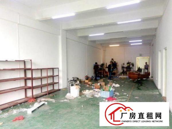 
		出租龙岗区坪地新出400平厂房带地坪漆·办公室
	
