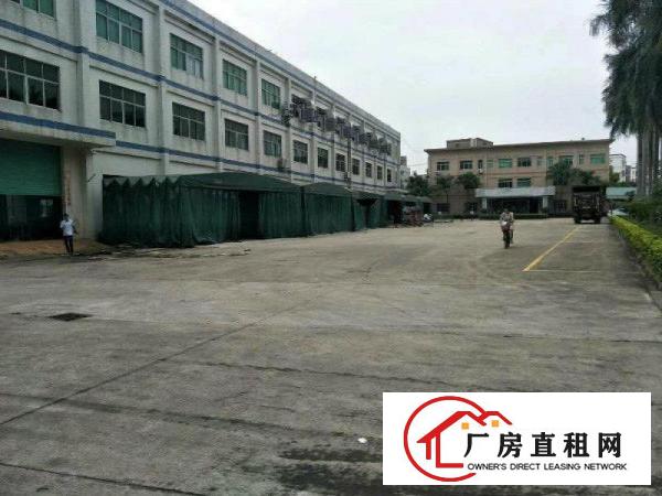 
		龙岗坪地新出标准一楼1500出租，可分租滴水5米
	