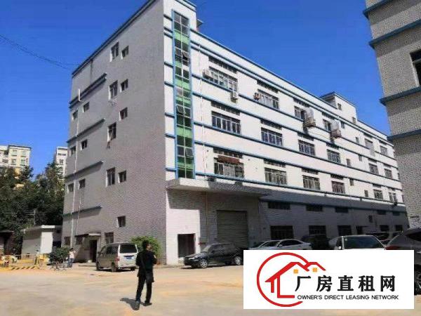 
		坪地盐龙大道旁新出标准一楼4250平，带现成卸货平台实际面积
	