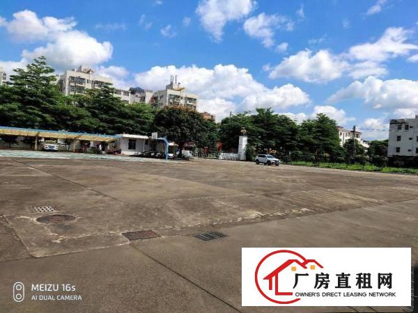 
		坪地8米高仓库，厂房出租！证件齐全，有红本，空地超大！
	