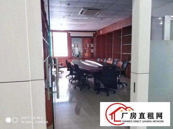 
		坪地低碳城大型工业园二楼1100平方带消防喷淋出租，有红本
	