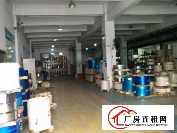 
		坪西原房东厂房出租一二楼各1200平米可分租
	