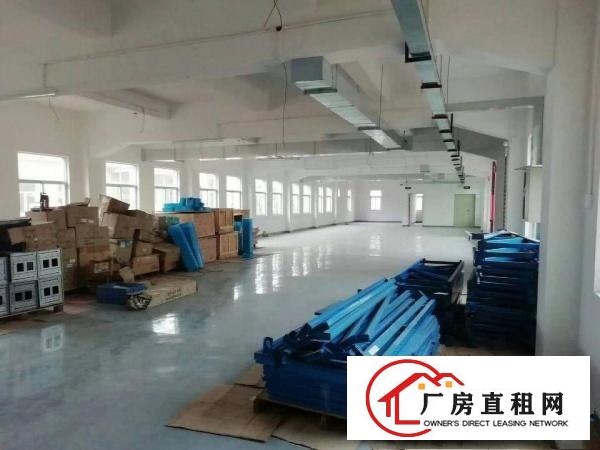 
		坪西原房东实量面积900出租
	