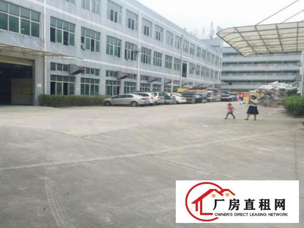 
		龙岗坪地独门独院厂房3000平方出租交通方便
	