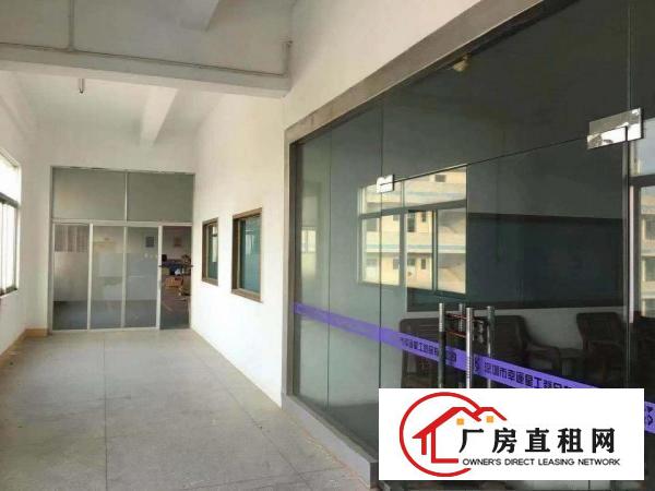 
		坪地新出原房东独院5400平厂房出租带装修水电
	