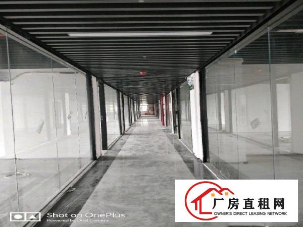 
		坂田和磡工业区厂房出租
	