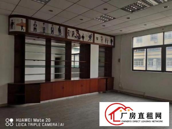 
		下十围400平厂房出租，产证齐全，无转让费
	