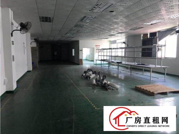 
		坂田杨美地铁站旁电商贸易办公26800平出租，220平起分租
	