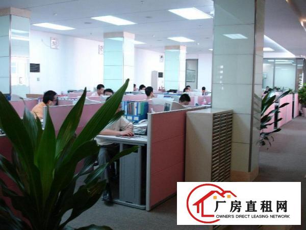 
		天汇大厦新出楼上办公室出租112平精装修
	