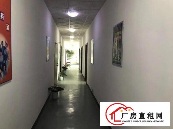 
		一手业主400平，600平厂房出租，有装修
	