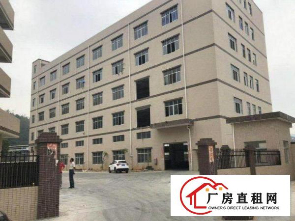 
		坂田原房东一楼无公摊960平可分租
	