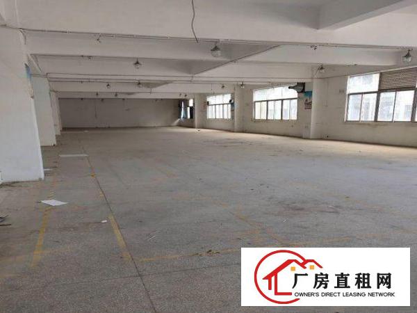 
		龙岗区坂田工业区带装修厂房2200平米大小分租
	