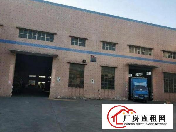 
		坂田精品独门独院厂房滴水600平起分租8米，适合各种行业
	