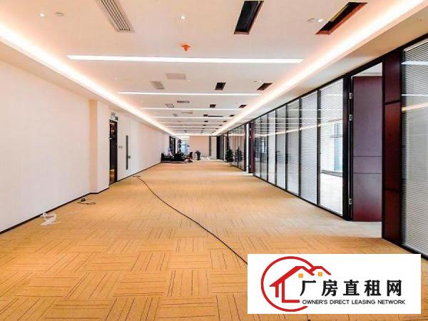 
		天安云谷，研发厂房出租，500到40000平方不等面积
	
