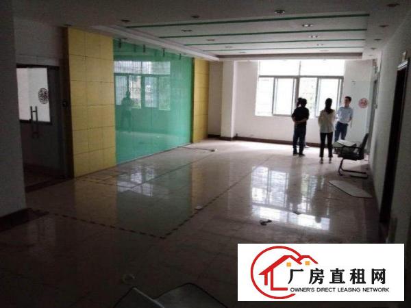 
		新空出一楼1458平厂房，业主直租
	