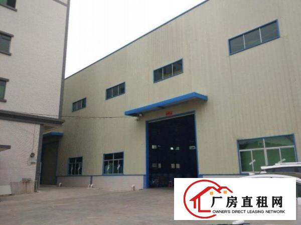 
		大富新出楼上1800平整层送装修厂房招租
	