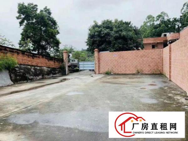 
		兴东地铁口2楼500平米，精装修厂房出租
	