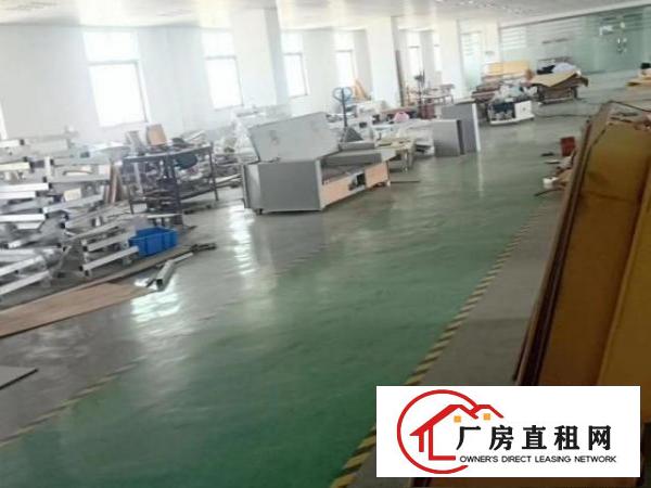 
		政府重点打造的高新产业园区，园区有环保批文，消防批文，天燃气
	