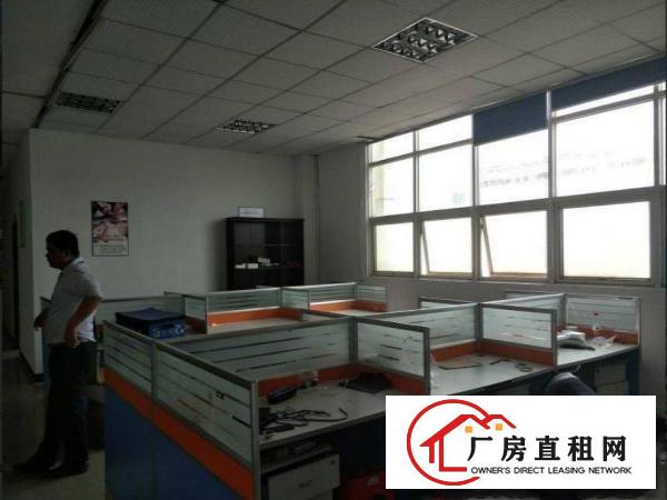 
		原房东！带精装修不要转让费，出租龙岗区坂田厂房800平方
	