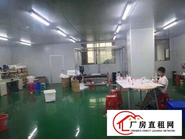 
		龙岗区坂田德众工业园楼上800平方精装无尘车间厂房出租
	