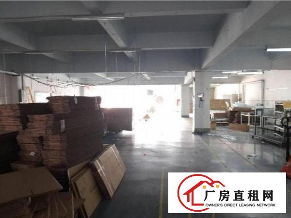 
		不要转让费！出租龙岗区坂田龙壁工业区3楼800平方带装修
	